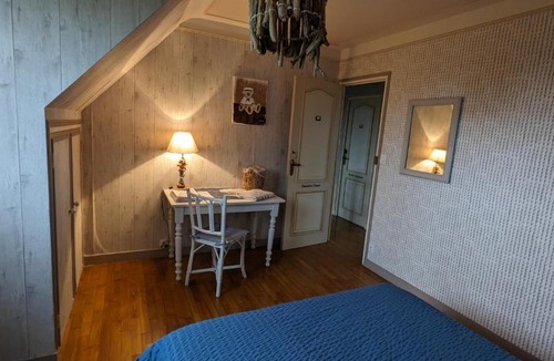 Saint-Sauveur Bed & Breakfast | Les Chambres de KERCHELGEN