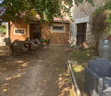 Anglars-Juillac Bed & Breakfast | Les chambres de la P’tite vallée