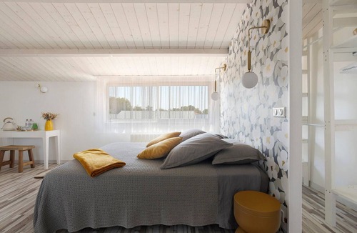 La Jarrie Bed & Breakfast | Les Chambres De Miloly Guesthouse – La Jarrie (17)