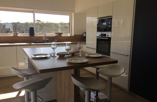 Brignogan-Plage House | "LES EMBRUNS villa, feet in the water" and heated swimming pool