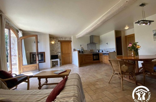 Saint-Laurent-de-Cerdans House | Les euphorbes - ST-LAURENT-DE-CERDANS