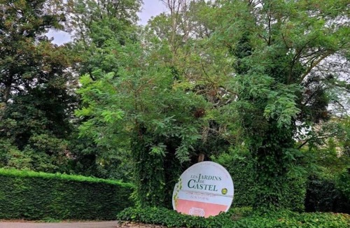 Saint-Georges-d'Esperanche House | Les Jardins du Castel Gites Annick et Jean Paul Appartement 3