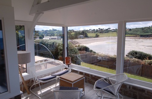 Plougasnou Villa | Les Gabelous, sleeps 9, direct beach access and panoramic sea view
