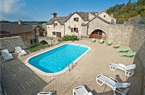 La Canourgue House | Les genévriers à conques