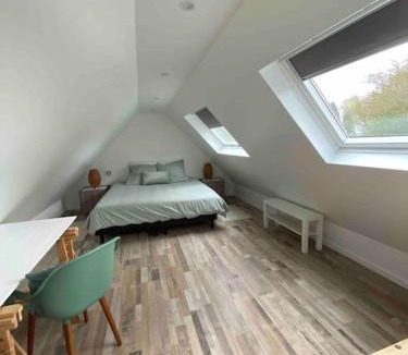 Camlez House | Les GITE st Nicolas La campagne a 5 min de la mer!