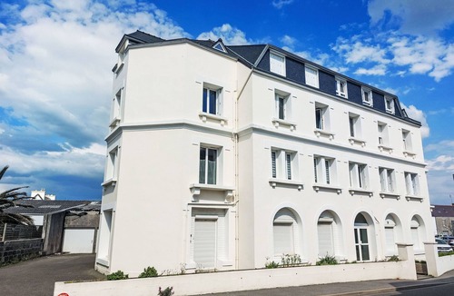 Saint-Guenole Apartment | Les Goélands by Interhome