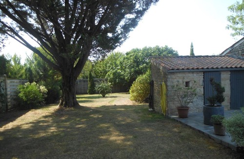 Aunis Sud Bed & Breakfast | Les Hôtes du Paradis