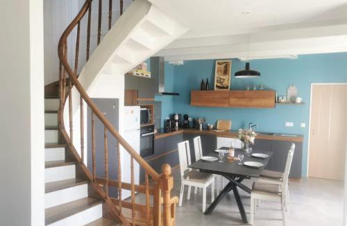 Plouezoch House | Les Hortensias - Maison vue mer Dourduff en mer