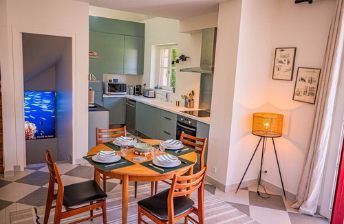 Arradon House | Les Jumelles - Two waterfront spa homes
