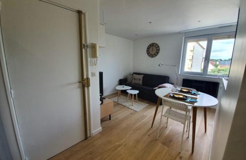 Ozoir-la-Ferriere Apartment | les lilas