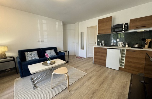 Maillets - Bellevue Apartment | Les lys jaunes - 4pers -Rêve au Mans