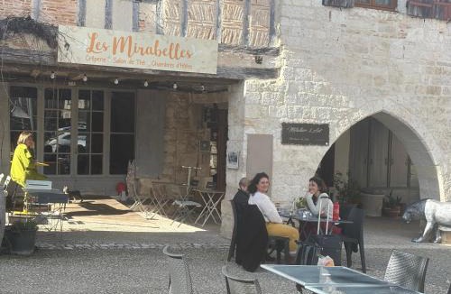 Tournon-d'Agenais Bed & Breakfast | Les Mirabelles