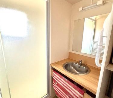 Yssingeaux House | Les Noisetiers du Neyrial, calme et campagne