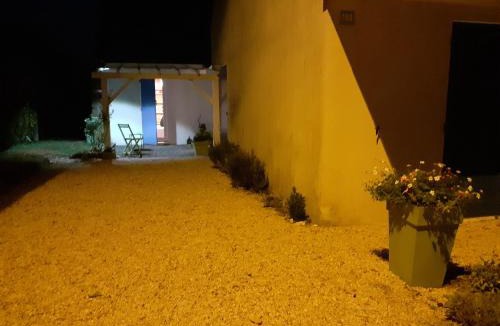 Saint-Florent-sur-Cher Bed & Breakfast | Les Oiseaux chambre d'hôtes