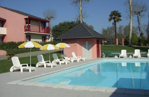 Salies-de-Bearn Apartment | Les Pavillons du Rooy