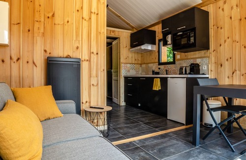 Aspres-les-Corps Ski Chalet | Les Petits Ecrins Avec Spas Privatifs