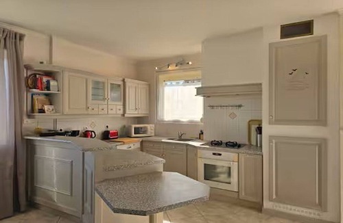 Saint-Quay-Portrieux House | "Les pieds dans l'eau": panoramic sea views and direct beach access!
