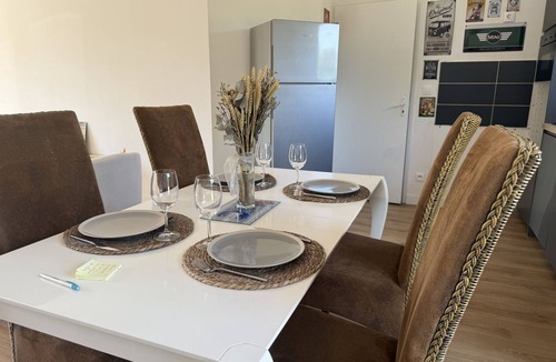 Noaillan House | Les Prés de Prat - Entire House