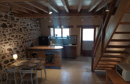 Treigny House | Les puisayennes