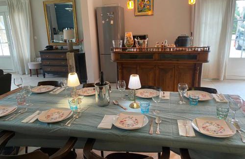 Vire-sur-Lot Apartment | Les Suites de Marie-Lot