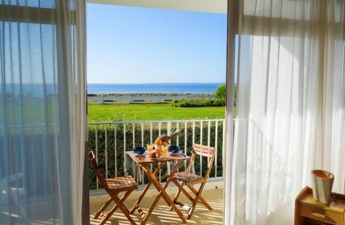 Quiberon Apartment | Les Trois Iles by Interhome