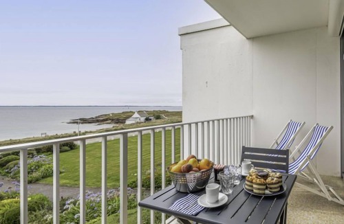 Quiberon Apartment | Les Trois Iles by Interhome