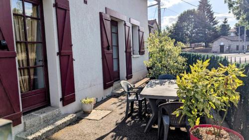 Masleon House | Les tuilières