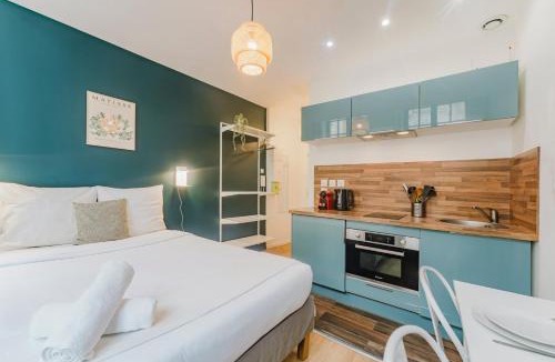 Lille Centre Ville Apartment | Lille Grand Place - Nice and equipped studio!