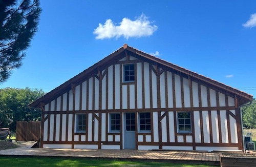 Soustons House | Lina's barn with garden and nearby cycle paths