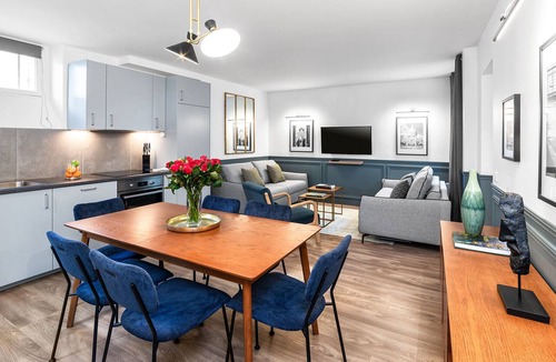 Quartier de la Porte-Saint-Denis Apartment | LivinParis | Luxurious 2 Bedroom Opera VI