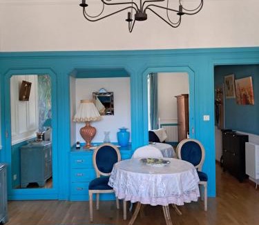 Chatel-Guyon Apartment | location AU GRAND HOTEL