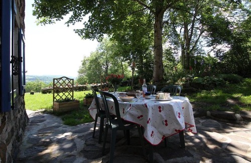 Saint-Front House | Location authentique avec cheminée et toit de chaume, proche nature et activités à St-Front - FR-1-582-291