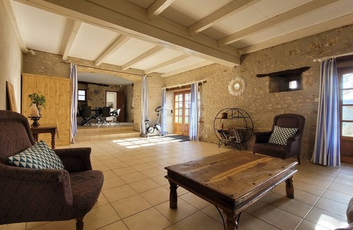 Montayral House | Location de Gite et Salle de Stage Pour Professionnels du Mieux-être