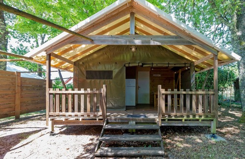 Lesperon Villa | "Lodge 3" with Shared Pool, Private Terrace and Shared Garden