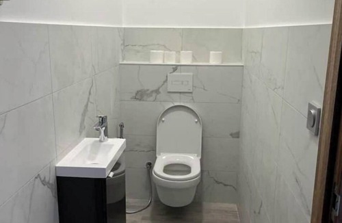 Saint-Symphorien-d'Ozon Apartment | Loft 130 m2 Sans Voisinage Avec Parking Privé