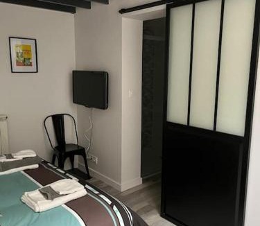 Vierzon House | Loft relais Cœur de France climatisé