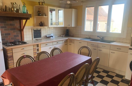 Sainte-Gemme-en-Sancerrois House | Logement Authentique à Sainte Gemme