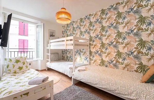 Chanteloup-en-Brie Apartment | Logement pour 8 personnes près de Disney & Paris