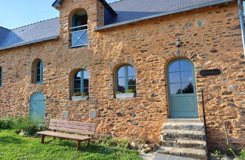 Ahuille House | Logis de la Provosterie - CYCLAMEN