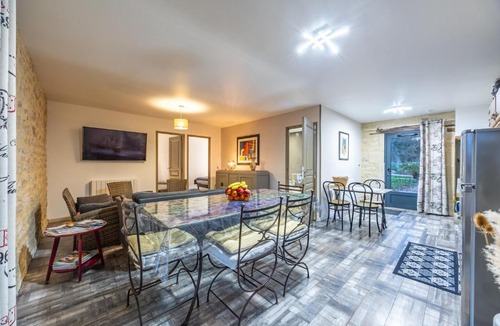 Saint-Martin-des-Entrees Apartment | LOGIS DU GRAND PIN
