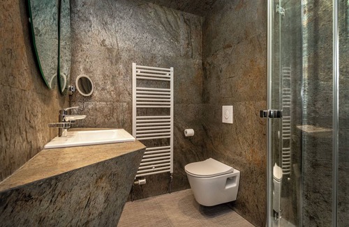 Laguiole Hotel | Logis Hôtel l'Aubrac