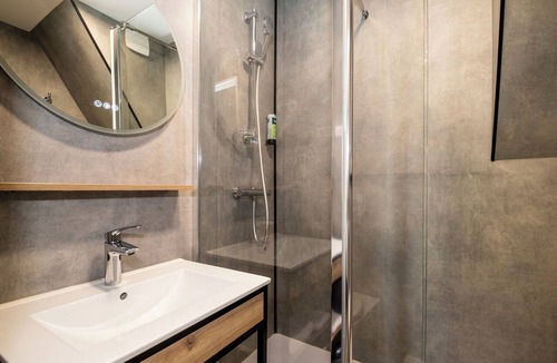 Laguiole Hotel | Logis Hôtel l'Aubrac