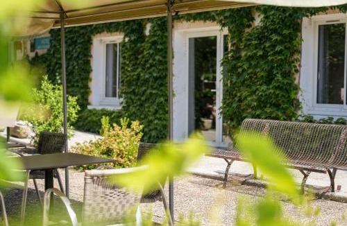 Prechacq-les-Bains Hotel | Logis Hôtel Le Clos Pité