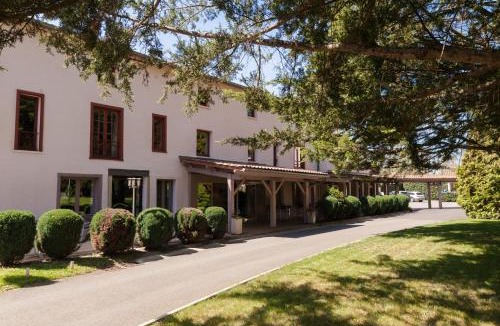 Thiers Hotel | Logis Hôtel Le Parc de Geoffroy