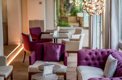 Bazas Hotel | Logis Hôtels- Hôtel et Restaurant Domaine de Fompeyre