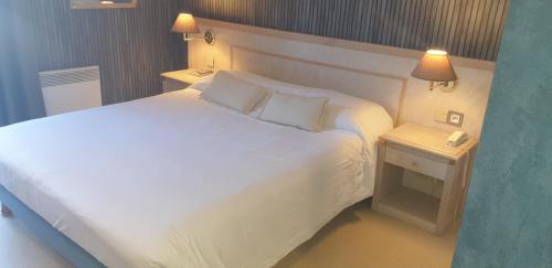 Saint-Yorre Hotel | Logis L'Auberge Bourbonnaise - Vichy sud