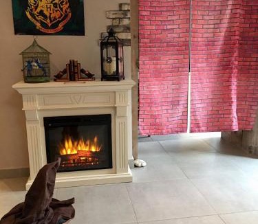 Aniane Apartment | Logis sorcier tout confort avec terrasse