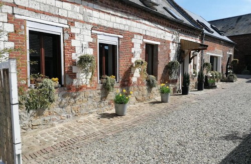Montigny-sur-Crecy House | LOLA