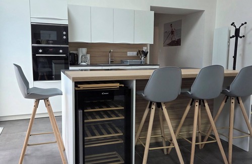 Plouneour-Brignogan-Plages House | Longère de charme 13 pers - Térasse - 4 min plage
