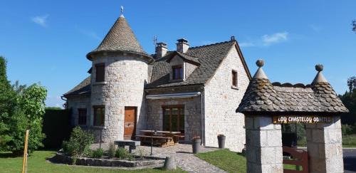 Aumont-Aubrac House | Lou chastelou odheteo à aumont aubrac